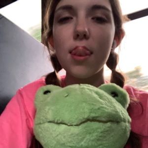 Meet your Posher, Leigha